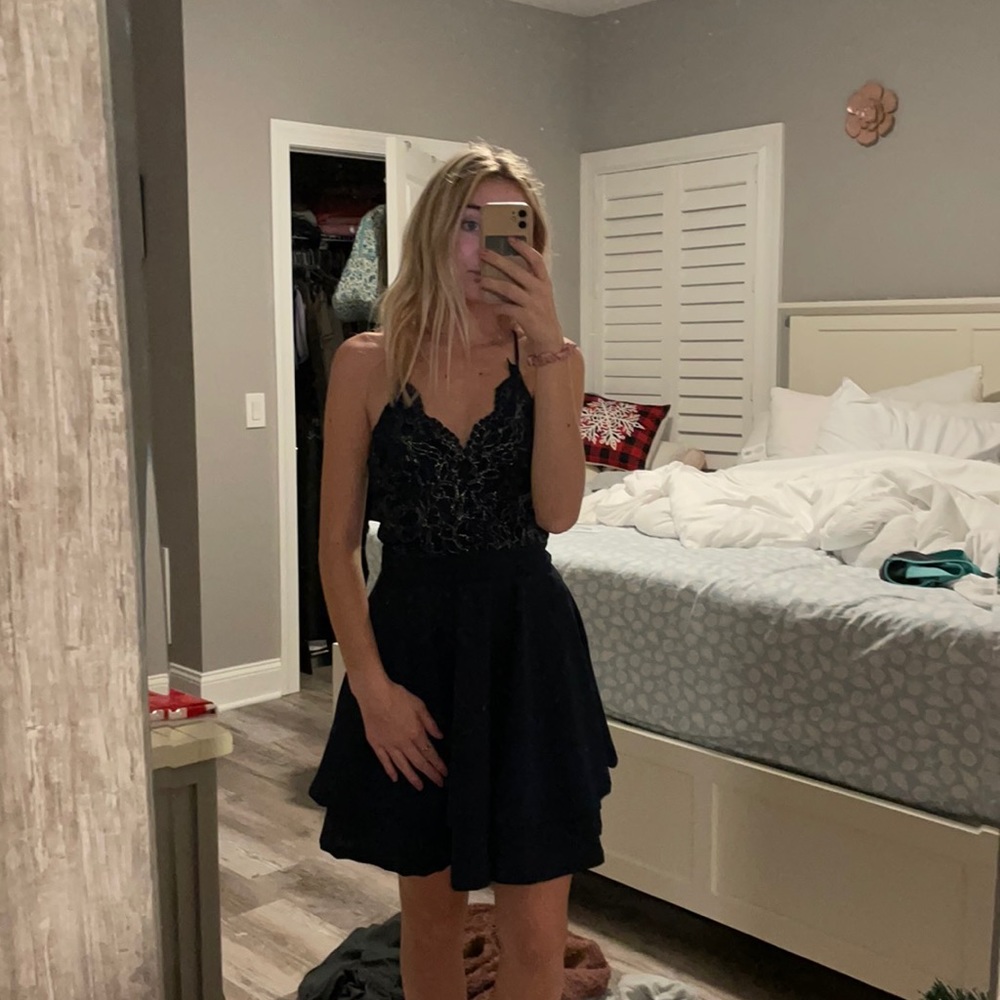 Size small